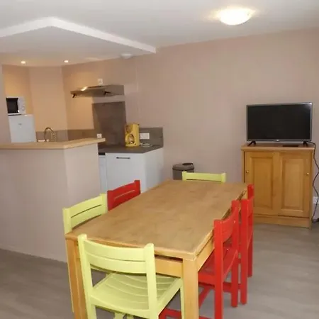 6 Au Puy Mary Ideal Pour Explorer Les Volcans D'auvergne * Le Claux