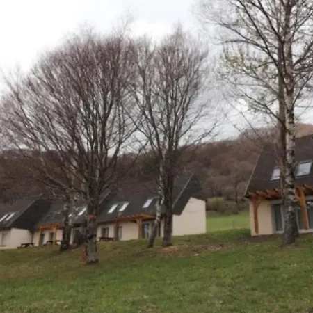 6 Au Puy Mary Ideal Pour Explorer Les Volcans D'auvergne * Le Claux