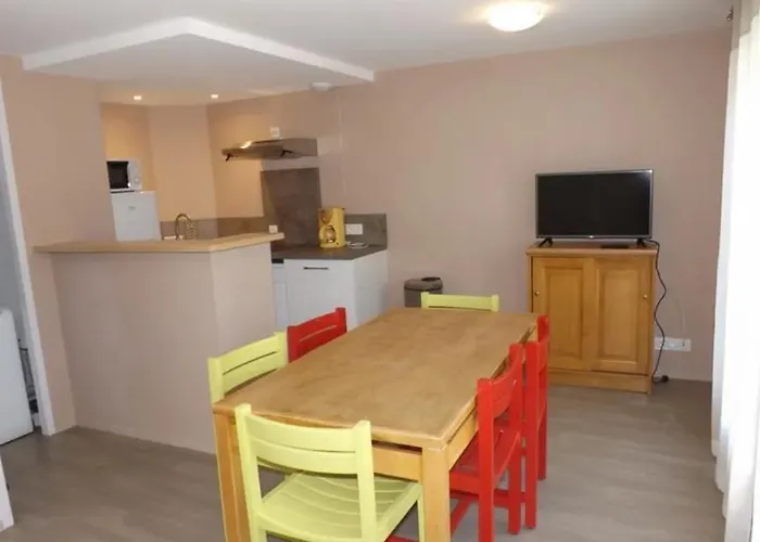 6 Au Puy Mary Ideal Pour Explorer Les Volcans D'auvergne * Le Claux